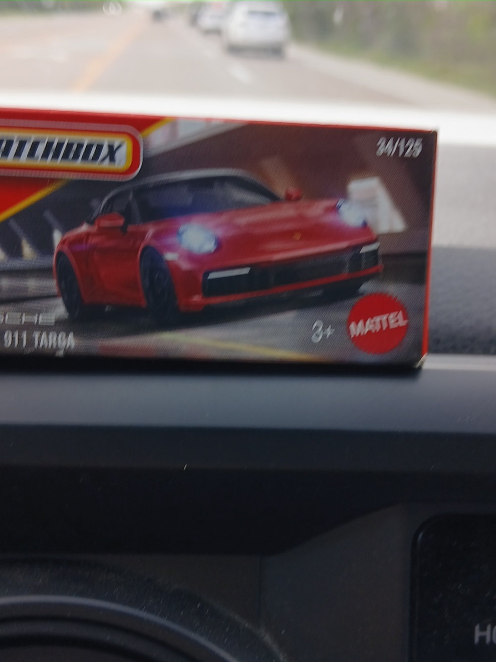 Mattel Red Porsche 911 Targa Coupe Matchbox Car - Picture 3 of 3